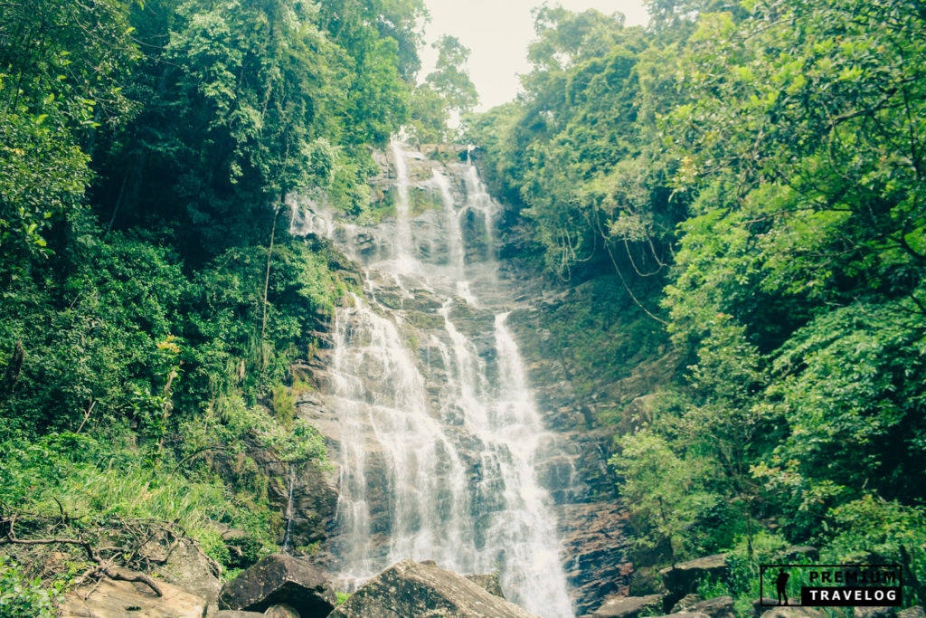 Devagiri Ella Falls (Diyangiri Ella) in Dedugala, Kegalle