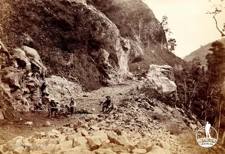 Lion’s Mouth - Kadugannwa is an overhanging rock that is found along a bend in the railway between Balana and Kadugannawa