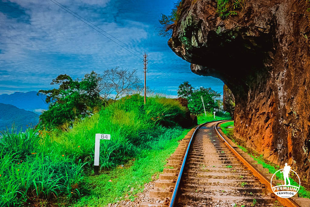 Lion’s Mouth - Kadugannwa is an overhanging rock that is found along a bend in the railway between Balana and Kadugannawa